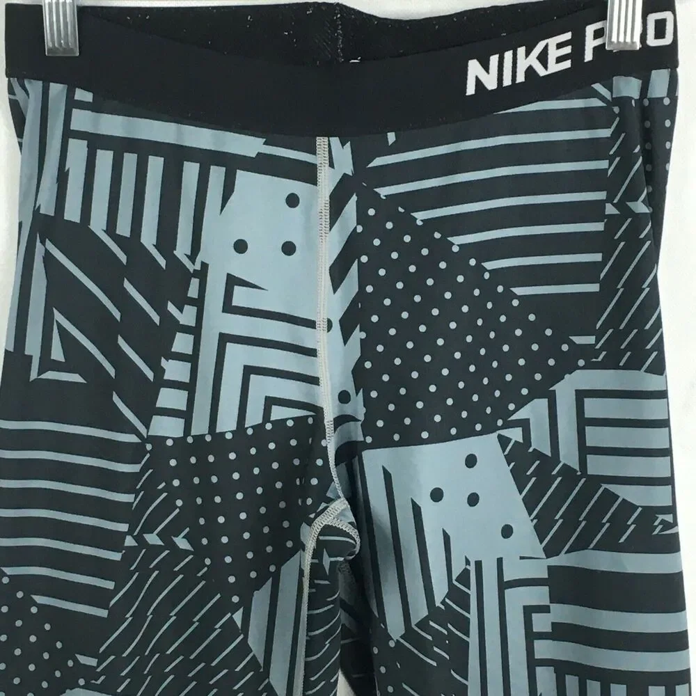Nike Pro Leggings Women L Blue Geometric Stretch Capri Cropped Athletic Leggings